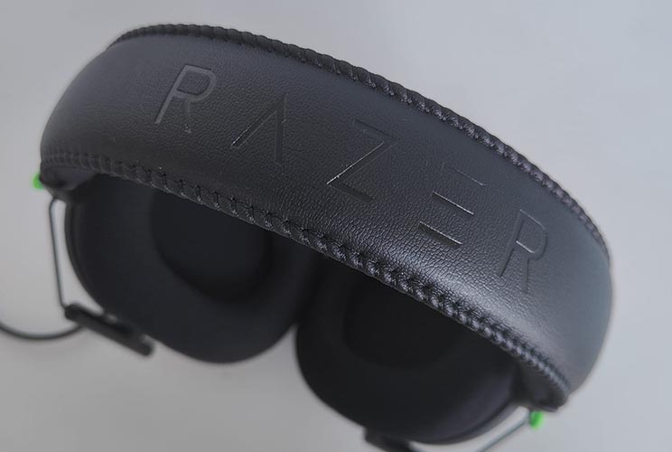 Razer BlackShark V2: חוטיות עם סאונד מרחבי