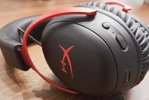 HyperX Cloud III Wireless: המרחביות שגנבה את ההצגה