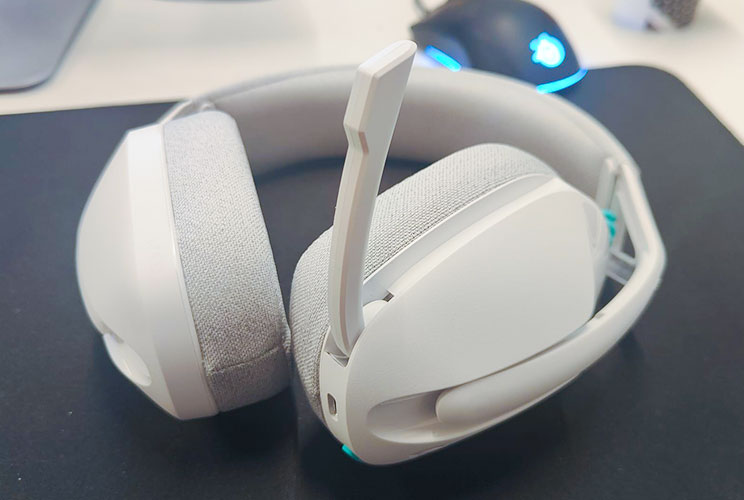 Logitech G321 Lightspeed: למתבגר עם תקציב מוגבל Logitech G321 Lightspeed: למתבגר עם תקציב מוגבל