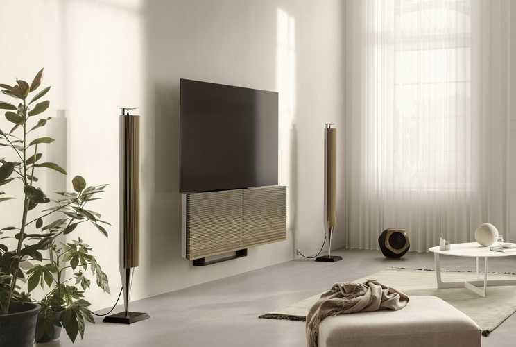 האוזניות והמסך החדשים של Bang & Olufsen מגיעים לישראל