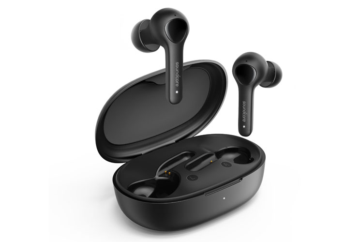 מטענים וסוללות: Anker משיקה מוצרים חדשים בישראל‎