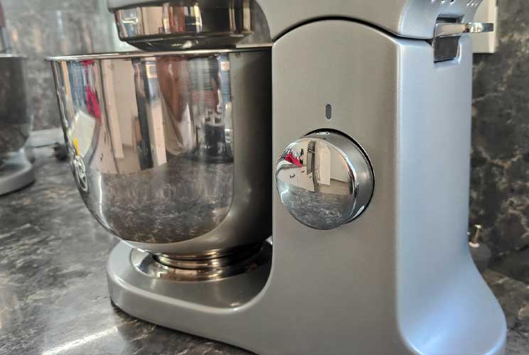 Kenwood kMix KMX761: סוס עבודה ביתי Kenwood kMix KMX761: סוס עבודה ביתי