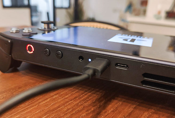 Lenovo Legion Go S: גיימינג מוגבל בדרכים Lenovo Legion Go S: גיימינג מוגבל בדרכים