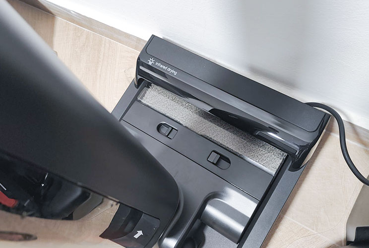 UWANT D700 Pro: בולט לטובה בחבורה UWANT D700 Pro: בולט לטובה בחבורה