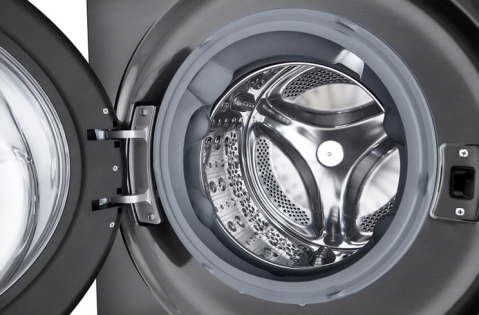 LG WashTower WT40: ענקית וקומפקטית בו זמנית