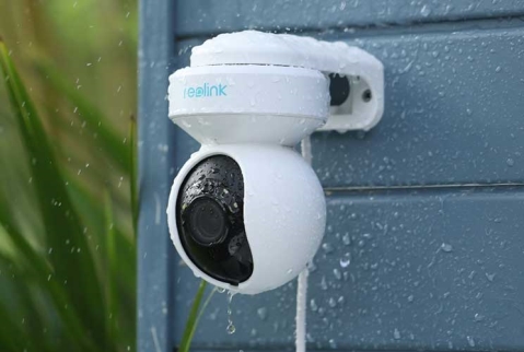 חדש על המדף: מצלמות האבטחה של Reolink
