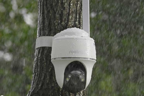 חדש על המדף: מצלמות האבטחה של Reolink
