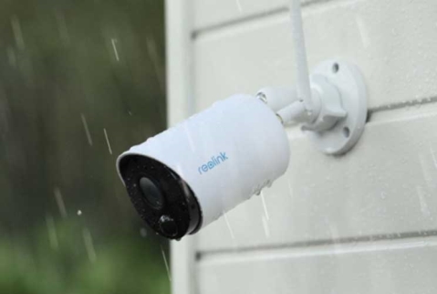 חדש על המדף: מצלמות האבטחה של Reolink
