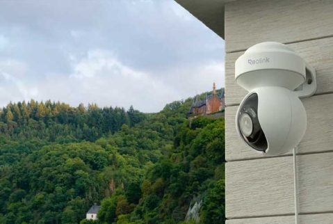 Reolink E1 Outdoor: למרפסת ולחצר