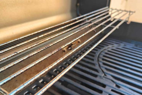 Weber Spirit EP-435: לחובבי בשר שאוהבים לארח