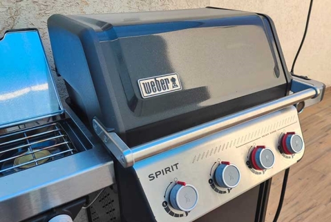 Weber Spirit EP-435: לחובבי בשר שאוהבים לארח