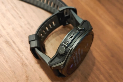 &rlm;שעון ספורט Garmin Fenix 8 Amoled Sapphire Titanium 47mm 010-02904-21 גרמין