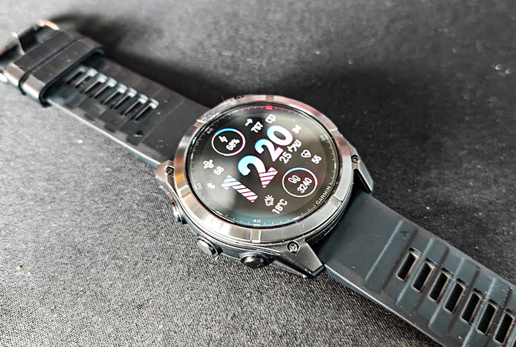 Garmin Fenix 8 Pro AMOLED Sapphire 51mm: בקצה הקטגוריה Garmin Fenix 8 Pro AMOLED Sapphire 51mm: בקצה הקטגוריה